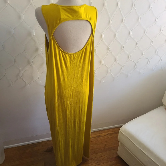 Future Collective Dress / Olive Oil / Rusched / Size 1X - Picture 4 of 6